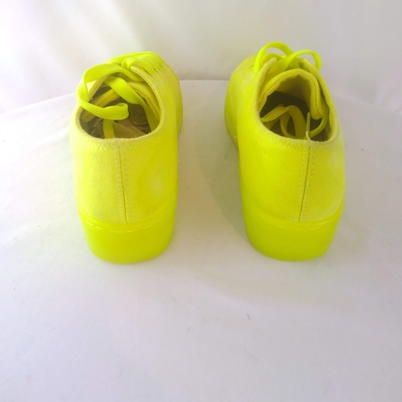 Rouge Helium Lime Green Sneaker - Picture 8 of 12